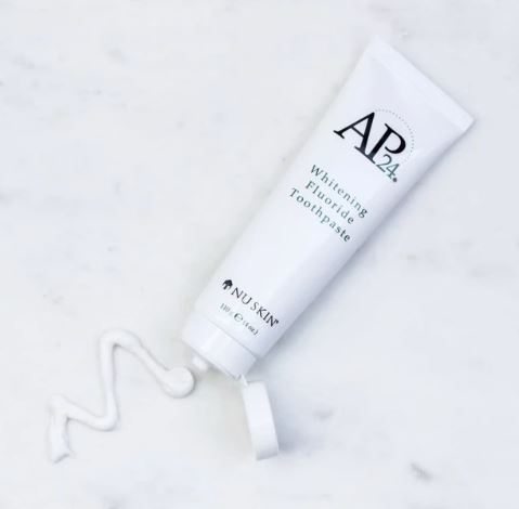 Nu Skin AP-24 Whitening Fluoride Toothpaste Review